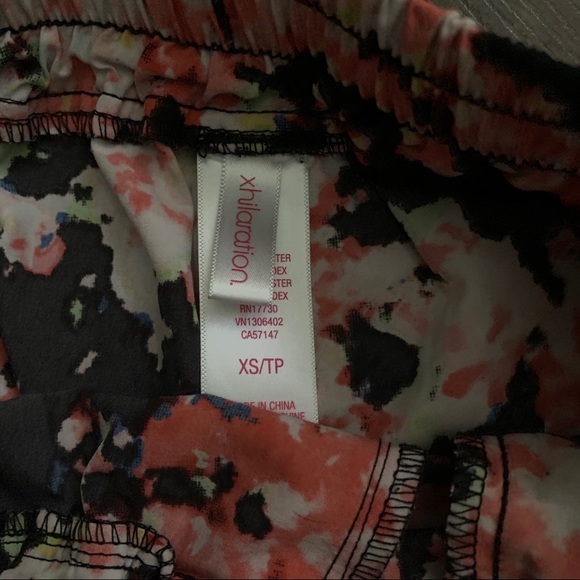 Xhiliration Pants - Picture 4 of 4